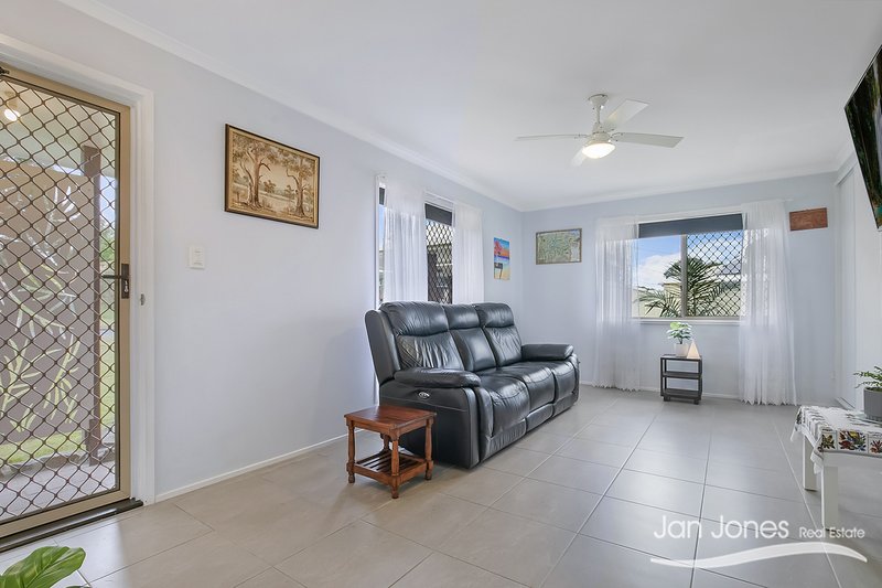 Photo - 9 Barbara Court, Deception Bay QLD 4508 - Image 6