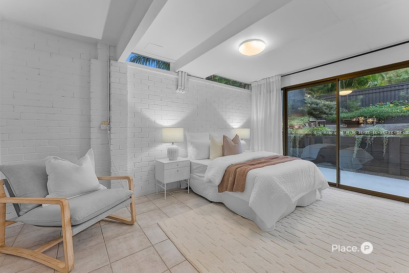 Photo - 9 Barber Road, Ferny Hills QLD 4055 - Image 16