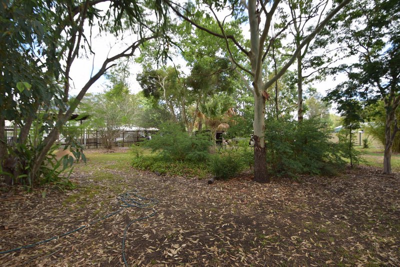 Photo - 9 Barbour Street, Esk QLD 4312 - Image 3