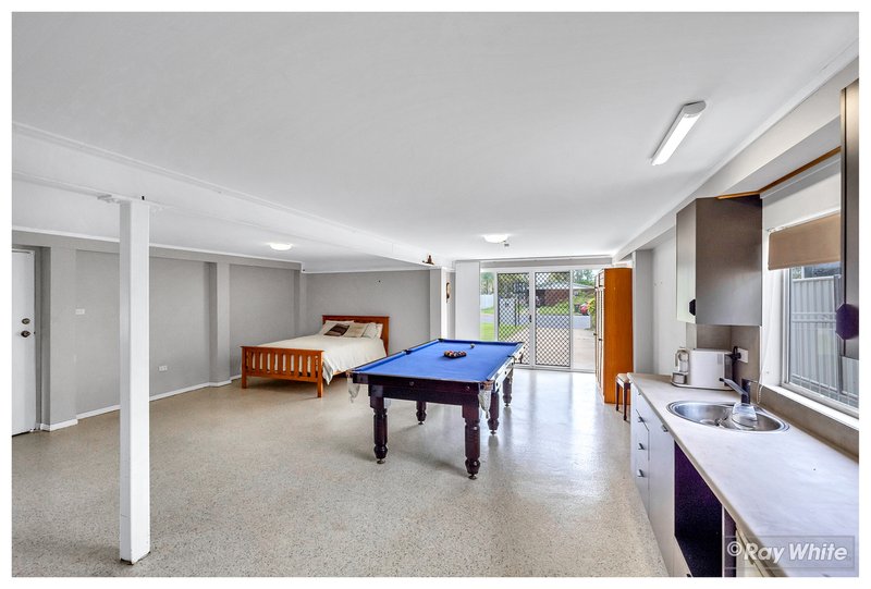 Photo - 9 Barfoot Street, Kawana QLD 4701 - Image 21