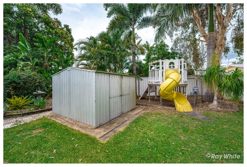 Photo - 9 Barfoot Street, Kawana QLD 4701 - Image 31