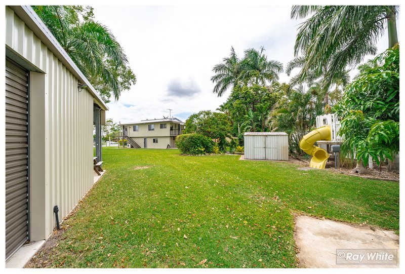 Photo - 9 Barfoot Street, Kawana QLD 4701 - Image 33