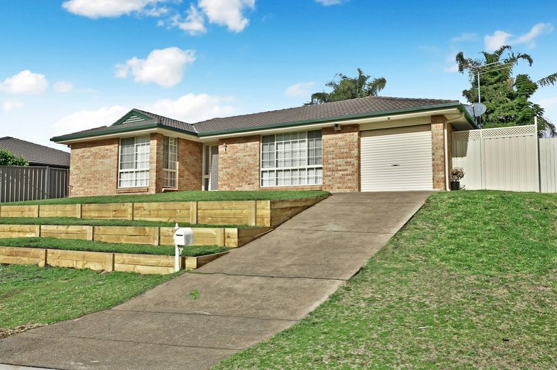 9 Barnard Place, St Helens Park NSW 2560