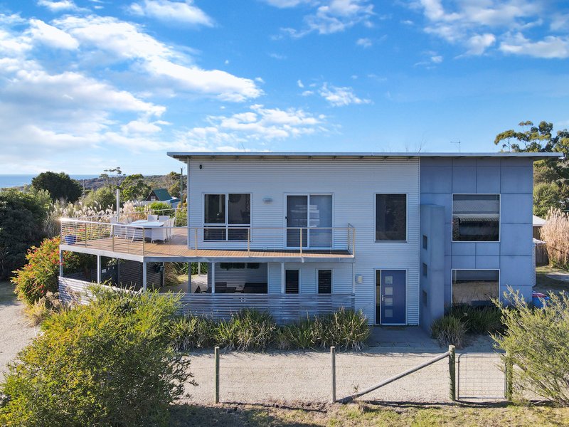 Photo - 9 Barnett Close, Binalong Bay TAS 7216 - Image 31