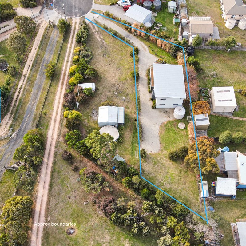 Photo - 9 Barnett Close, Binalong Bay TAS 7216 - Image 35