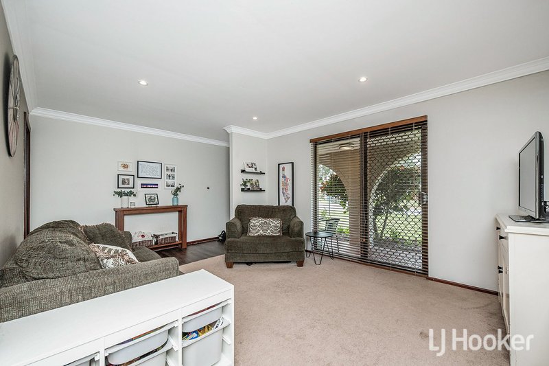 Photo - 9 Baron Way, Gosnells WA 6110 - Image 9