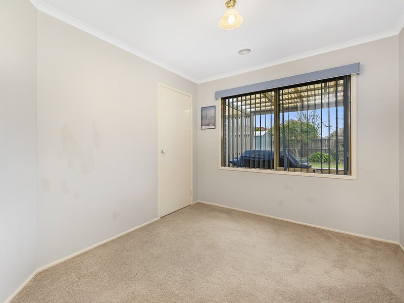 Photo - 9 Baronessa Avenue, Narre Warren South VIC 3805 - Image 7