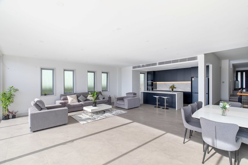 Photo - 9 Barrabooka Street, Clontarf NSW 2093 - Image 7