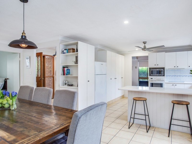 Photo - 9 Barrine Drive, Worongary QLD 4213 - Image 3