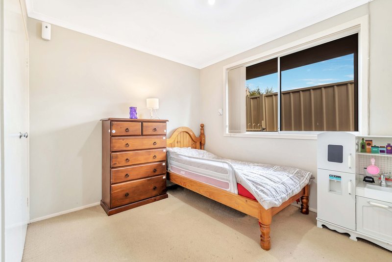 Photo - 9 Barron Place, Bossley Park NSW 2176 - Image 6