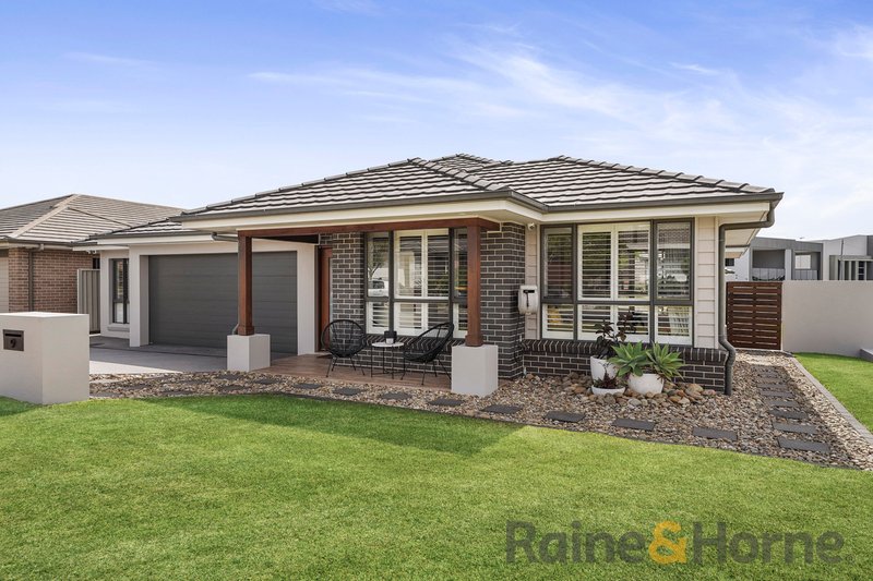 Photo - 9 Bartlett Street, Oran Park NSW 2570 - Image 21