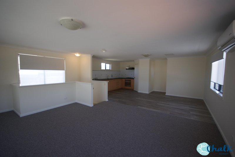 Photo - 9 Bay View Street, Rockingham WA 6168 - Image 16