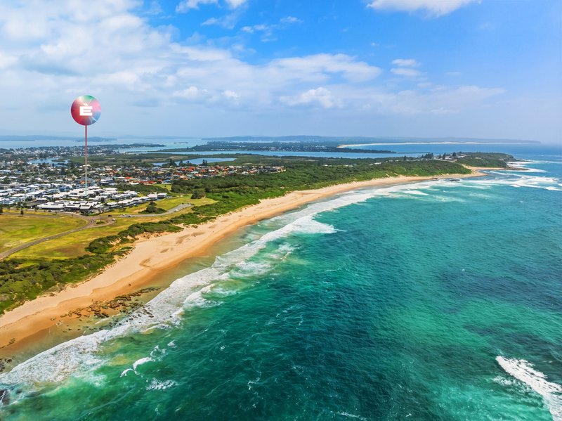 Photo - 9 Beachside Drive, Caves Beach NSW 2281 - Image 9