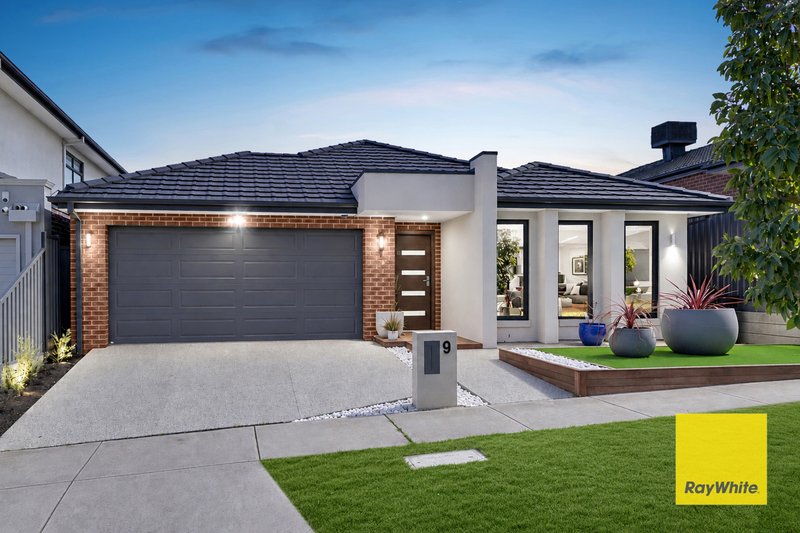 Photo - 9 Beartooth Road, Truganina VIC 3029 - Image 2