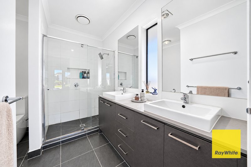 Photo - 9 Beartooth Road, Truganina VIC 3029 - Image 15