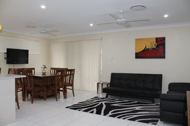 Photo - 9 Beetle Street, The Ponds NSW 2769 - Image 4