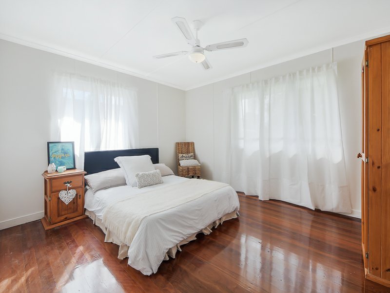 Photo - 9 Bellicent Road, Bracken Ridge QLD 4017 - Image 5