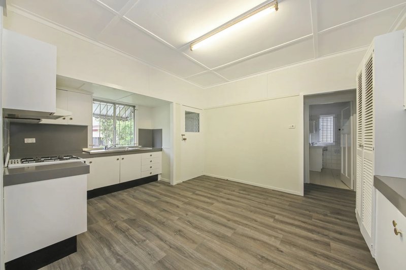 Photo - 9 Belmore Street, Virginia QLD 4014 - Image 2
