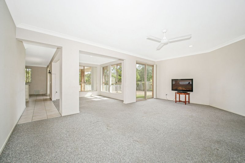 Photo - 9 Bening Place, Mcdowall QLD 4053 - Image 2