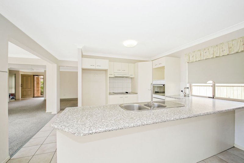 Photo - 9 Bening Place, Mcdowall QLD 4053 - Image 4