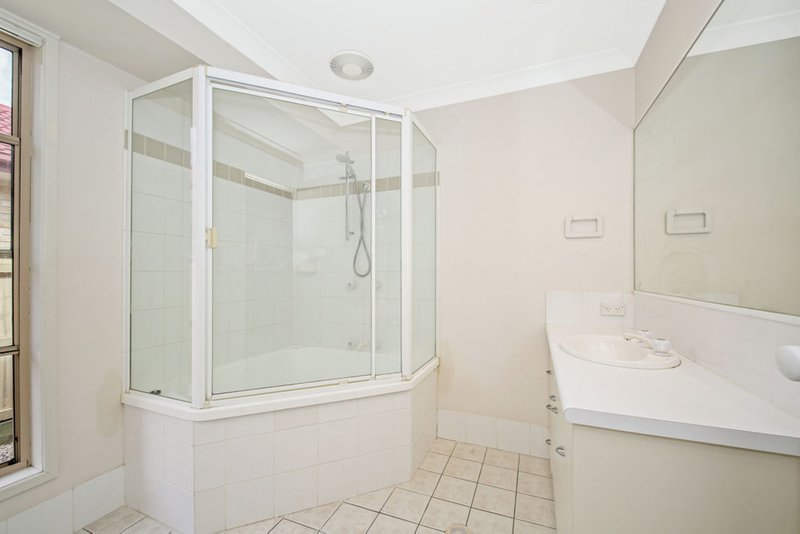 Photo - 9 Bening Place, Mcdowall QLD 4053 - Image 6