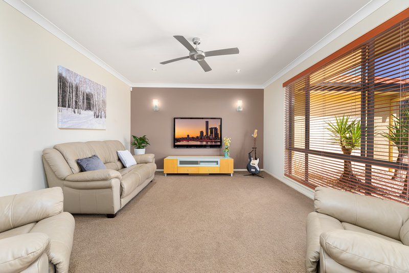 Photo - 9 Bentley Court, Joyner QLD 4500 - Image 5