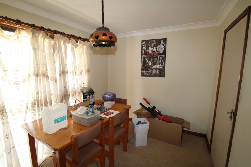 Photo - 9 Bercini Place, Cessnock NSW 2325 - Image 6