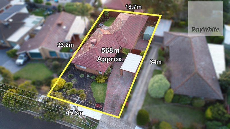 Photo - 9 Beresford Crescent, Gladstone Park VIC 3043 - Image 4