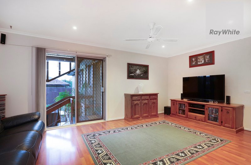 Photo - 9 Beresford Crescent, Gladstone Park VIC 3043 - Image 14