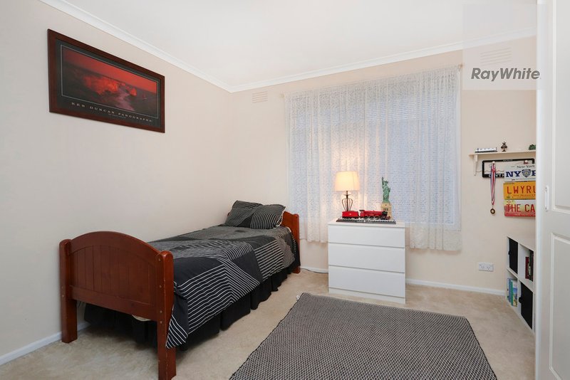 Photo - 9 Beresford Crescent, Gladstone Park VIC 3043 - Image 17