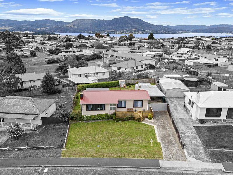 Photo - 9 Biara Street, Chigwell TAS 7011 - Image 3