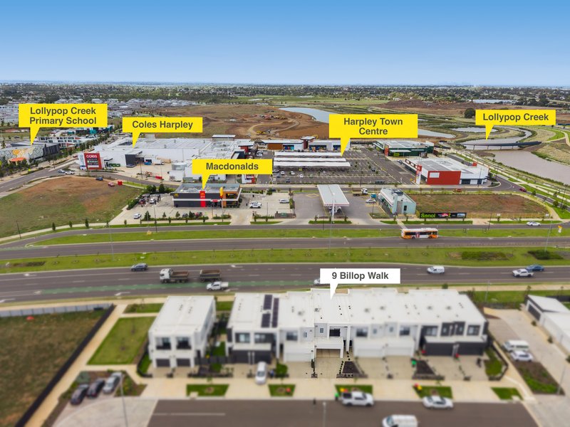 Photo - 9 Billop Walk, Werribee VIC 3030 - Image 12