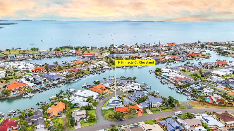 Photo - 9 Binnacle Close, Raby Bay QLD 4163 - Image 2