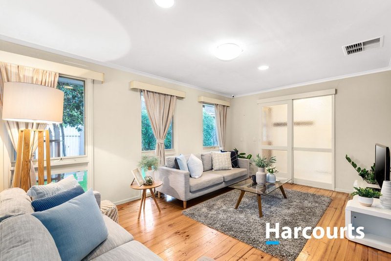 9 Birchfield Crescent, Wantirna VIC 3152