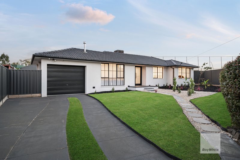 Photo - 9 Bladen Place, Gladstone Park VIC 3043 - Image 2