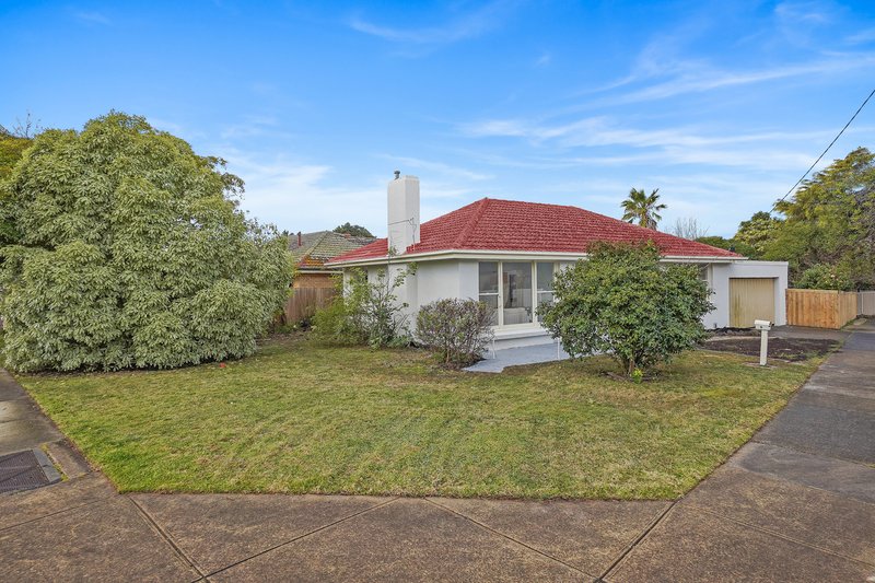 Photo - 9 Blanche Drive, Vermont VIC 3133 - Image 13