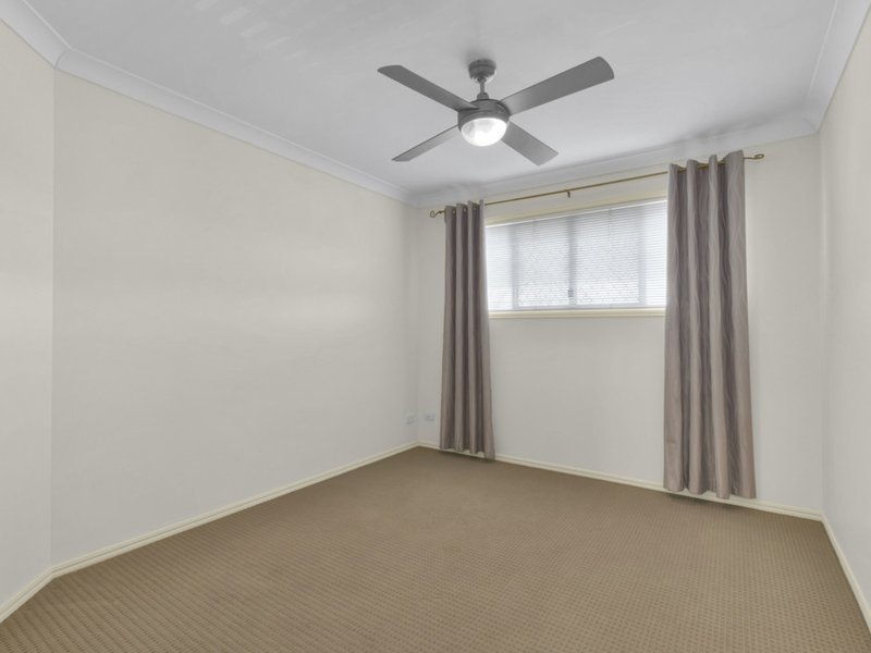 Photo - 9 Blaxland Close, Albany Creek QLD 4035 - Image 14