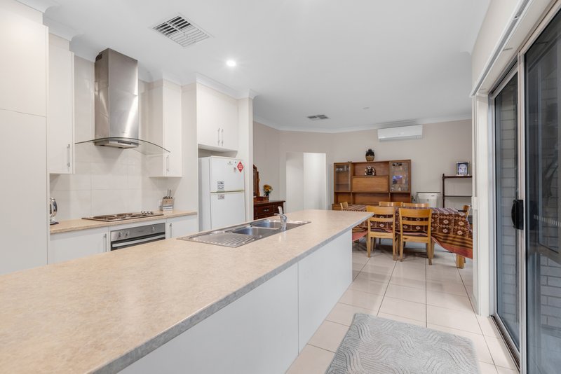 Photo - 9 Blue Lake Drive, Blakeview SA 5114 - Image 8