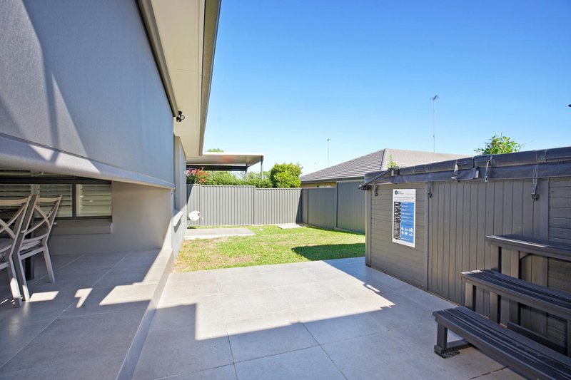 Photo - 9 Blue View Terrace, Glenmore Park NSW 2745 - Image 14