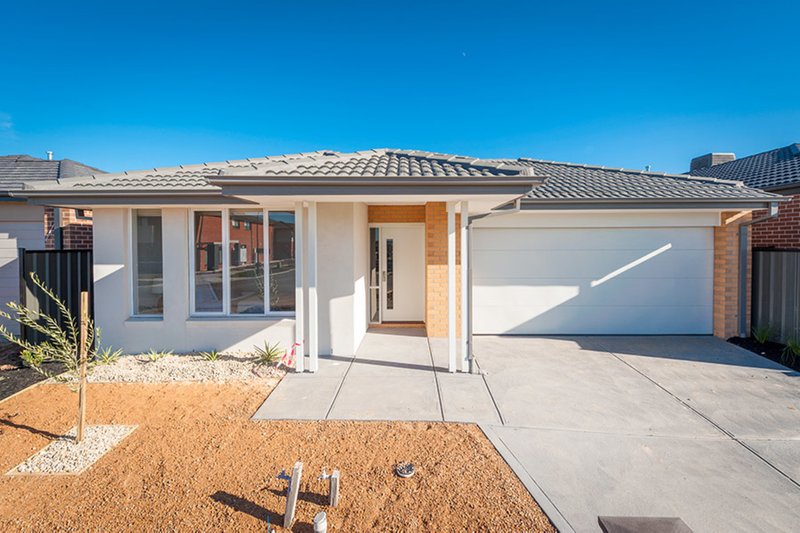 9 Bluebell Drive, Craigieburn VIC 3064