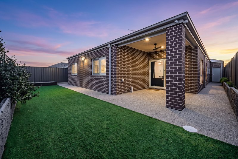 Photo - 9 Boardwalk Rise, Craigieburn VIC 3064 - Image 28