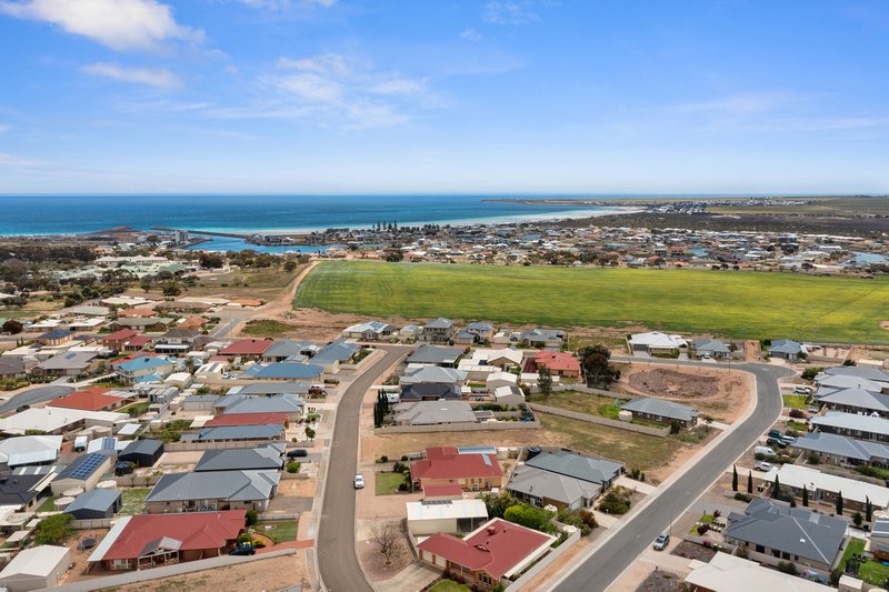 Photo - 9 Bollmeyer Street, Wallaroo SA 5556 - Image 10