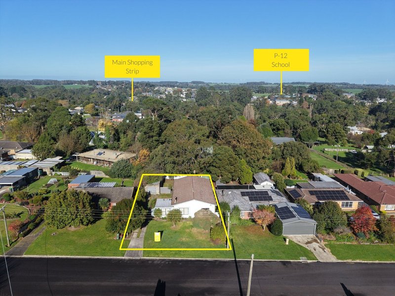 Photo - 9 Bond Street, Timboon VIC 3268 - Image 1