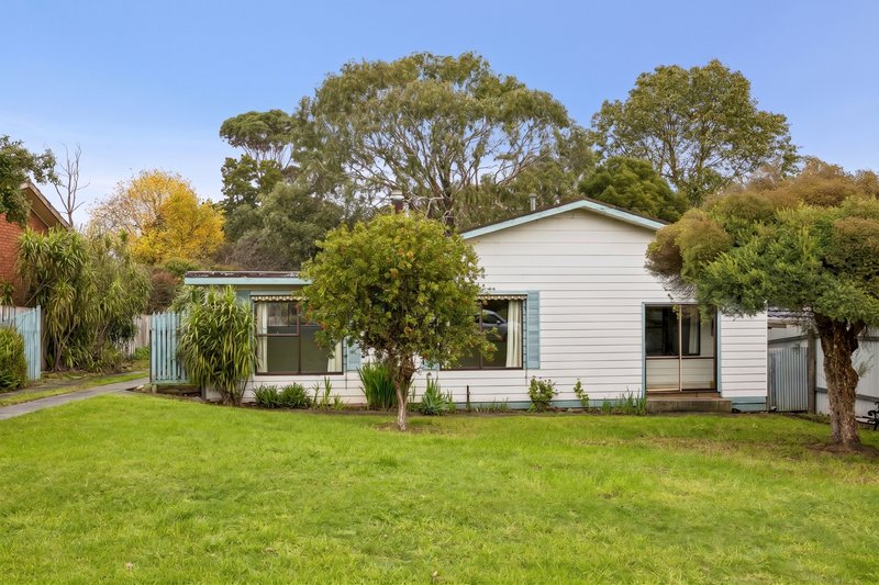 Photo - 9 Bond Street, Timboon VIC 3268 - Image 2