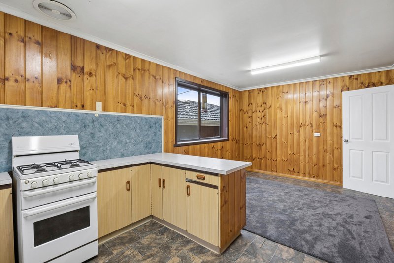 Photo - 9 Bond Street, Timboon VIC 3268 - Image 6