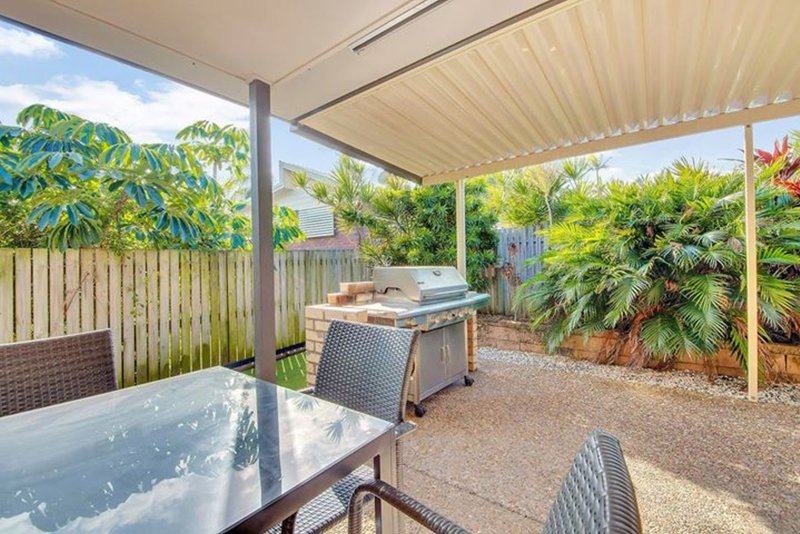 Photo - 9 Booth Court, Cooee Bay QLD 4703 - Image 17