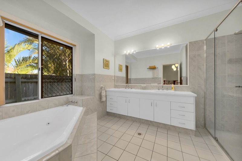 Photo - 9 Bowden Street, Carseldine QLD 4034 - Image 15