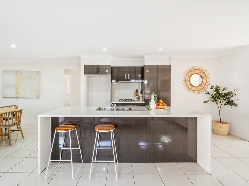 Photo - 9 Boyne Place, Warner QLD 4500 - Image 4