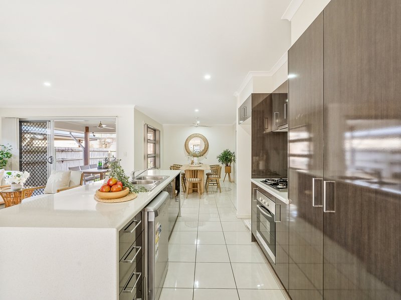 Photo - 9 Boyne Place, Warner QLD 4500 - Image 5