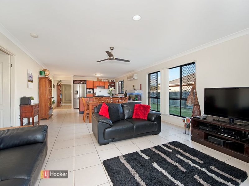 Photo - 9 Braheem Street, Morayfield QLD 4506 - Image 5